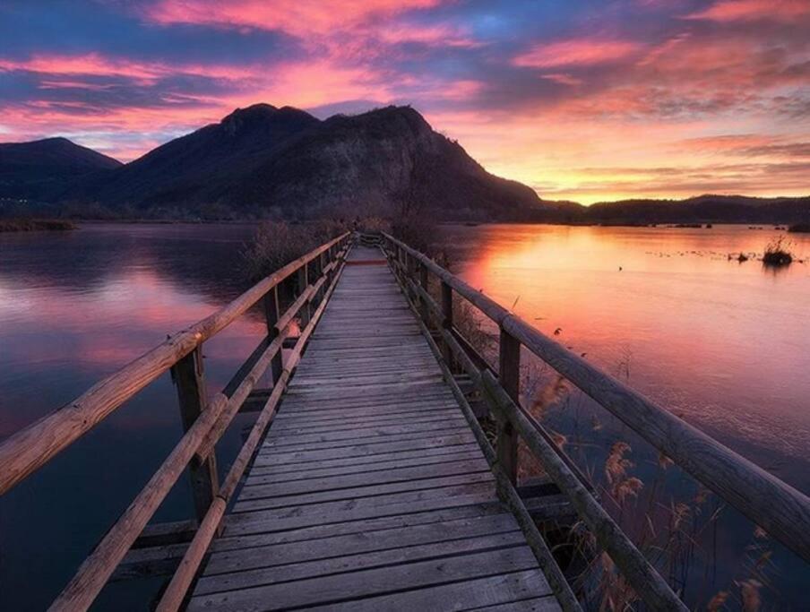 Crossing Home - Zentrum Iseo Exterior foto